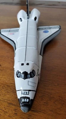 Space Shuttle Atlantis 1/300 Scale Diecast Metal Model 7" - Image 1 of 4