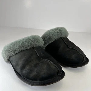 Zapatillas de gamuza forradas de piel sintética Ugg Scuffette para mujer 8 UK 6,5 EU 39 negras grises cálidas - Imagen 1 de 10