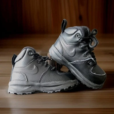 Nike Botas Manoa Niño Pequeño Talla US 5C UK 4.5 Negro Cuero Zapatos con Cordones BQ5374-001 Foto 1 de 4