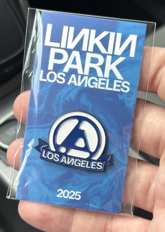 LINKIN PARK VIP GOLD限定特典グッズ一式 LINKIN PARK FROM ZERO JAPAN VIP MERCH - メルカリ