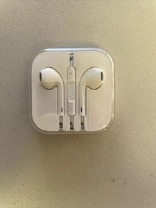 NEW Genuine Apple iPhone Wired Earpods Earphones Earbuds 3.5mm Jack (14b) - Picture 1 of 8