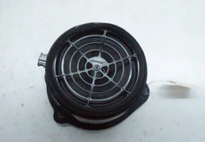Altavoz Bose puerta trasera izquierda Audi Q7 2011-2015 OEM 4F0035415 - Imagen 1 de 9