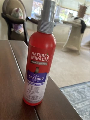 Spray calmante relajante para gatos 8 OZ - Fórmula de larga duración para gatitos ansiosos gatos Foto 1 de 3
