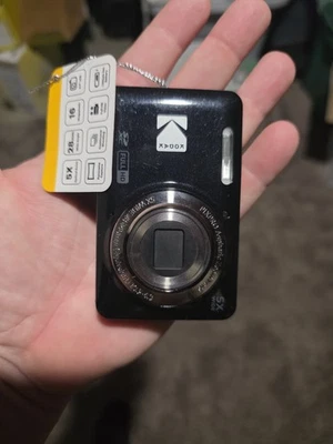 Kodak PIXPRO Friendly Zoom FZ55 Digital Camera Black New  - Image 1 of 2