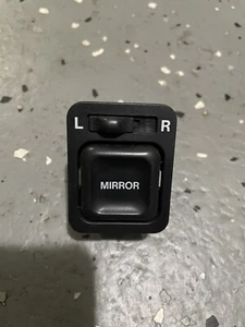 1997-2001 HONDA CIVIC CR-V POWER MIRROR SWITCH Button (BLACK Dark Grey) OEM - Picture 1 of 5