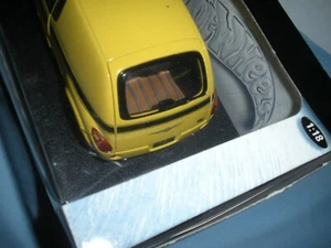  2001 Hot Wheels Chrysler Panel Cruiser Yellow New In Box 1"18 Scale - Picture 1 of 3