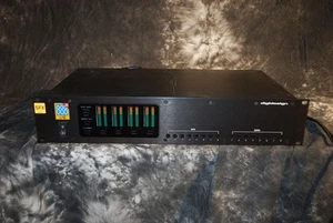 Digidesign 888/24 I/O Audio Interface Model MH068 -- For Parts Only! - Picture 1 of 6