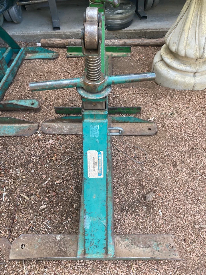 PAR DE RODILLOS DE CABLE DE POZO GREENLEE Foto 1 de 2