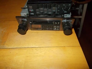 VINTAGE CLARION 9100 CASSETTE TUNER WITH CLARION 100EQB-5 EQ-NICE CONDTION - Bild 1 von 5