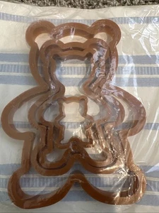 Wilton Teddy Bear Cookie Cutter - Picture 1 of 1