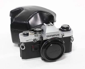 Olympus OM10 with Manual Adapter - Picture 1 of 15
