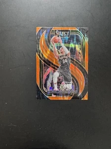 Giannis Antetokounmpo – 2024-25 Select – Bucks – #137 - Orange - Picture 1 of 2