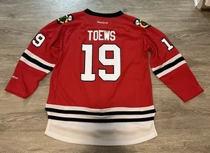 Chicago Blackhawks Youth Jonathan Toews official NHL Reebok Jersey - Picture 1 of 6