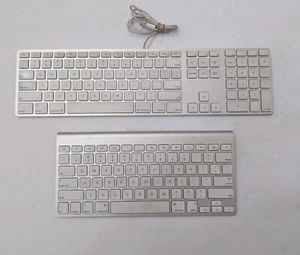 Apple MAC KEYBOARDS A1243 USB Keyboard & A1314 WIRLESS Aluminum KEYBOARD Lot - Picture 1 of 2