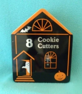 Halloween Cookie Cutters in Decorative Tin Set of 8 Metal - Picture 1 of 3