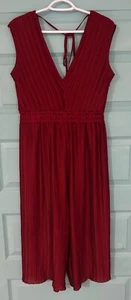 Romeo + Juliet Couture Pleated V-Neck Pant Jumpsuit Deep Red Medium M EUC - Picture 1 of 6