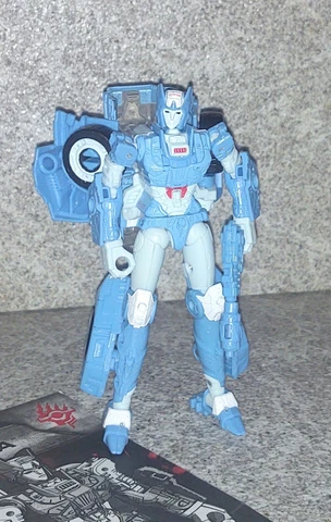 Transformers Siege War For Cybertron CHROMIA Deluxe Wfc Generations -no Grenades Cover