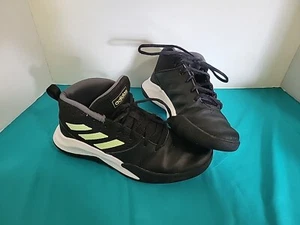 Adidas Schuhe Jugend 6 Damen 8 schwarz grün Own the Game Basketball Turnschuhe Jungen - Bild 1 von 12