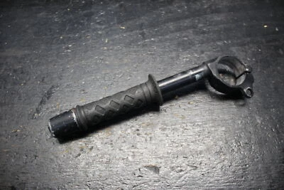 08 09 10 KAWASAKI NINJA ZX10R ZX10 CLIPE ESQUERDO NO GUIDÃO FABRICANTE DE EQUIPAMENTO ORIGINAL STRIAGHT 2008 2009 - Imagem 1 de 4