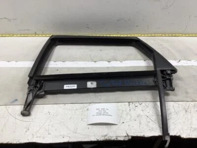 AUDI A3 2006 2013 hatchback trasero izquierdo lado del conductor marco de ventana OEM+ Foto 1 de 4