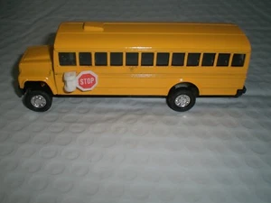 5 inch Yellow school bus Die cast pull back metal Toy w/stop NEW! Free Shipping! - Picture 1 of 4