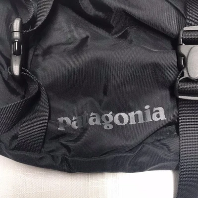 Bolso Bandolera Patagonia Senderismo Exterior Atom Sling 8L, Negro, Talla Única Negro Foto 1 de 4