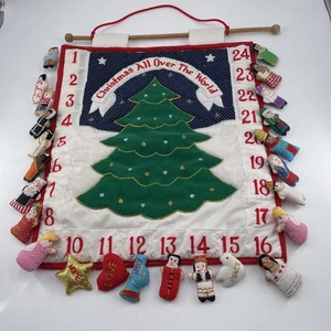 Vtg Pockets of Learning Christmas Around The World Advent Calendar Complete Pole - Picture 1 of 8