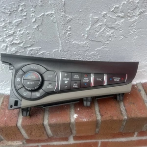 2011-2014 Toyota Sienna AC Heater Temperature Climate Control front AT OEM - Picture 1 of 17