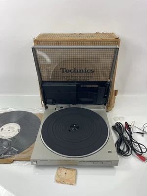 Caja giratoria de seguimiento lineal de accionamiento directo Technics SL-5 totalmente funcional Foto 1 de 4