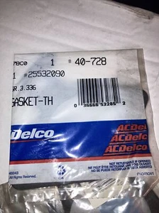 GENUINE NEW GM GASKET THROT BODY 25532090--SEALED GM PACK (Pair) - Picture 1 of 2