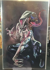 [Foil] Spider-Gwen: The Ghost-Spider #4 Unknown Comics Greg Horn Exclusive Virgi - Picture 1 of 5