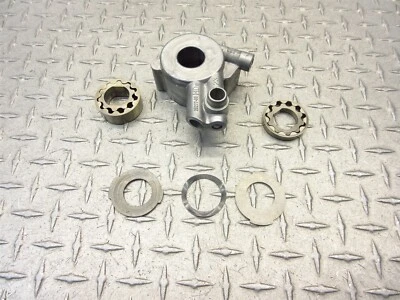 2015 Harley Davidson Dyna Street Bob Oil Pump Assembly Engine Cooling Motor OEM - Image 1 of 4