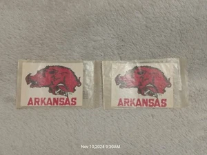 1960er Arkansas Razorbacks Wasserrutschen-Aufkleber - alt & original 3"x4" - Bild 1 von 4