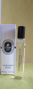 DIPTYQUE L'OMBRE DANS L'EAU EAU DE TOILETTE SPRAY 0.34 OZ 10ML NEW IN BOX TRAVEL - Picture 1 of 2