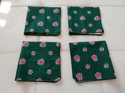 Set Of 4Green Floral Napkins 16” X 16” 100% Cotton Made In France.  🌹  - Image 1 of 4