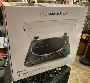 Audio-Technica AT-LP60XBT Turntable Bluetooth - Black - Picture 1 of 1