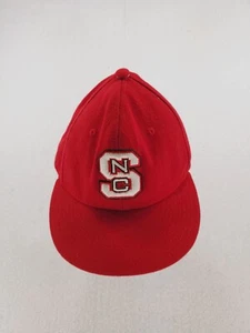 NC State Wolfpack Red Flat Brim Cap Zephyr 32/5 Chopped Fitted Hat Size 7 1/8 - Picture 1 of 11