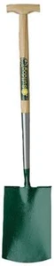 BULLDOG TOOLS 28" Flat Treaded Garden Digging Spade with Ash T Shaped Handle - Picture 1 of 1