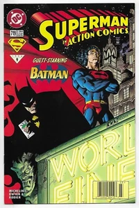 LOTE DE CÓMICS Action Comics #687 719 DC póster de Superman Steel Batman the Joker - Imagen 1 de 4
