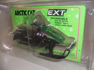 1992 Arctic Cat EXT Snowmobile Die Cast 1:16 Ltd. Edition s/n 0085 - Pristine !