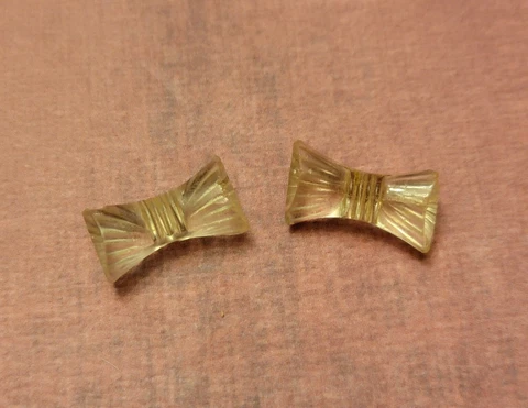Unique Beautitful Antique Clear Glass Bow Buttons Set of 2 Cover