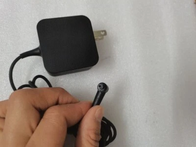 Original ADP-45BW Y ø4.0 45W Charger for Asus Vivobook Go 14 Flip 2 in1 J1400KA - Image 1 of 4