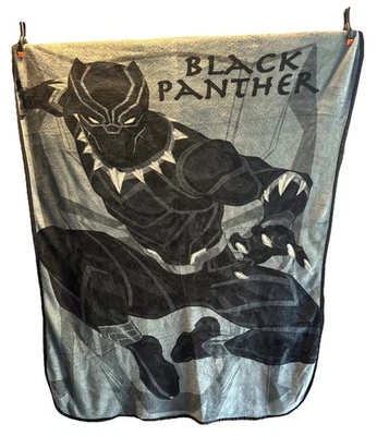 Manta polar Black Panther 48x40 usada Foto 1 de 4
