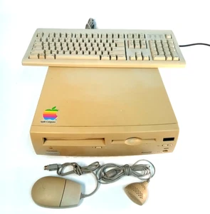 Apple Macintosh Performa 6200CD con Apple Desktop Bus Mouse II y Apple Design KB - Imagen 1 de 15