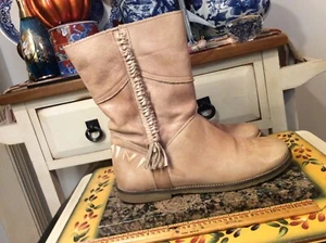 Felmini  Tan Leather Ankle pull- on Fashion Boots Women's 37 / US/ 6.5M - Picture 1 of 12