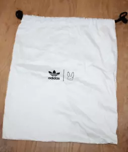 ADIDAS BAD BUNNY SCHUHTASCHE CLOUD WHITE CHALK CORE SCHWARZ FORUM RESPONSE CAMPUS - Bild 1 von 4