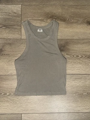 Camiseta sin mangas Aritzia Sunday Best beige topo espalda cruzada para mujer S neutra boho Foto 1 de 4