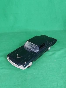 Vintage Philco Transistor Radio NT-11 Ford Thunderbird Dealer Promo Car. O4 - Picture 1 of 6