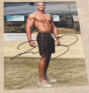 FOTO EN COLOR DEVIN SHEPHERD ""BIG BROTHER 16, BB16" FIRMADA EN PERSONA 8X10 - Imagen 1 de 1