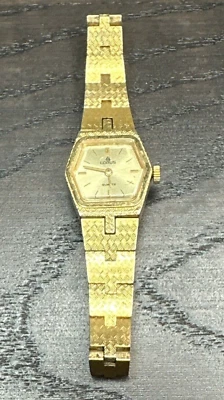 Женские кварцевые часы Lorus золотистый цвет нуждаются в аккумуляторе V2355080 винтаж  - Изображение 1 из 4